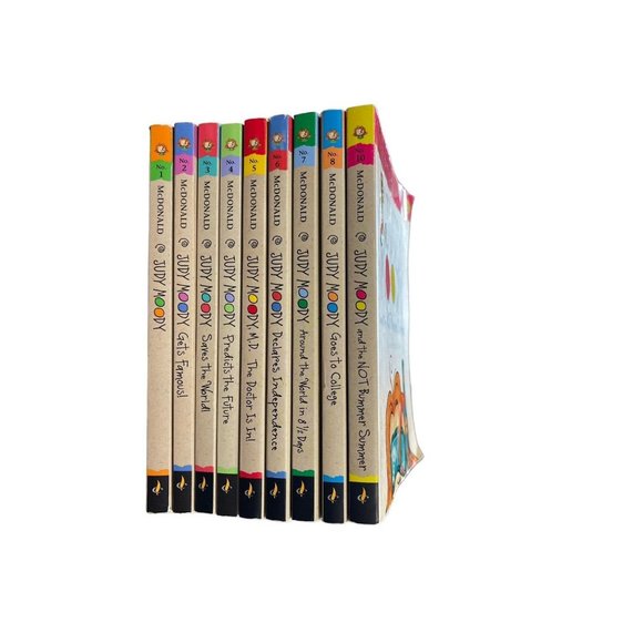 Lot of 9Judy Moody Books Megan McDonald Juvenile Fiction Readers Chapter - Picture 1 of 4